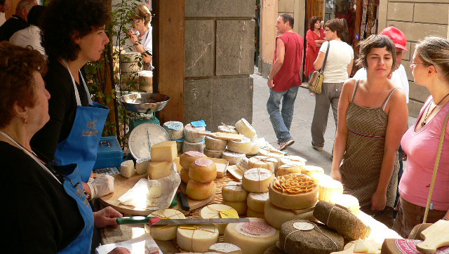 mercato-castelnuovo